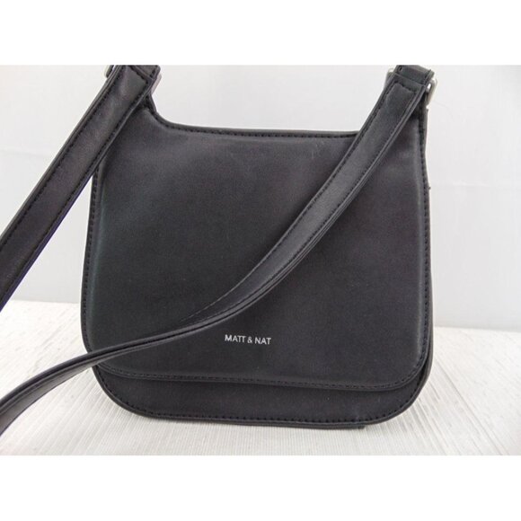 Matt Nat Black Vegan Small Purse Cross Body Bag Flap Snap Adjustable Strap Luna - Picture 8 of 8